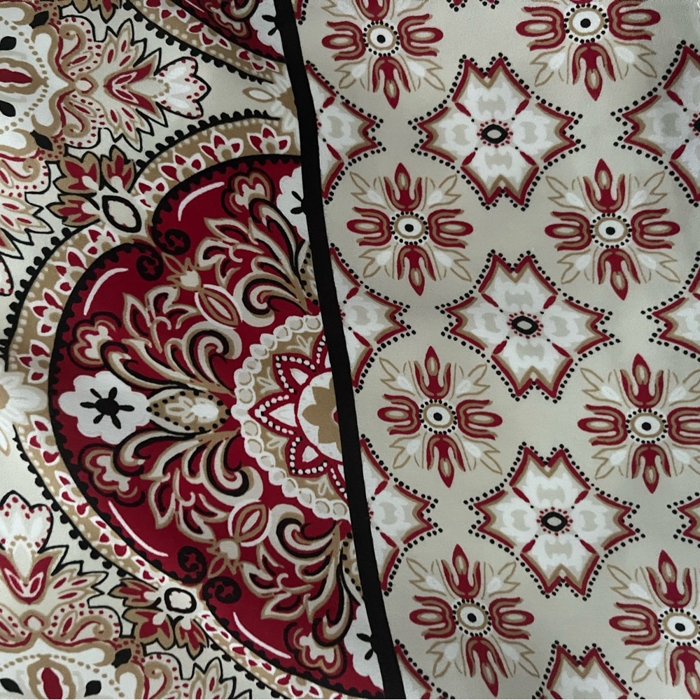 INC International Concepts Red and White Floral Blouse - Picture 7 of 8